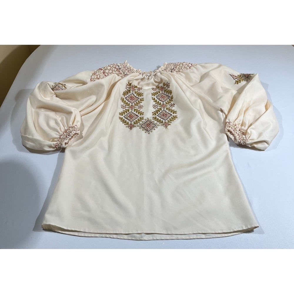 Vintage Peasant Blouse Cream Embroidered Boho Cottagecore Puff Sleeve Top Tunic